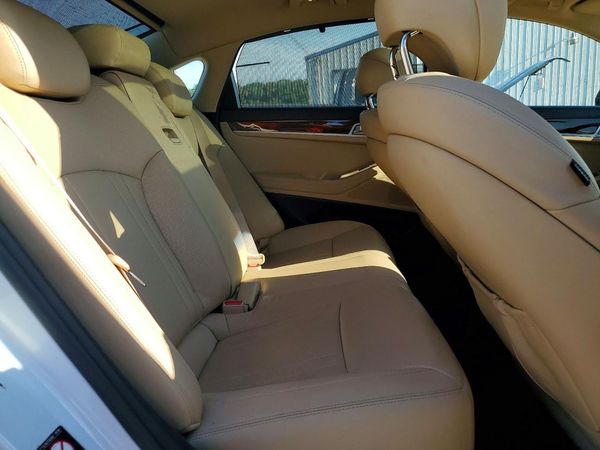 2017 GENESIS G80