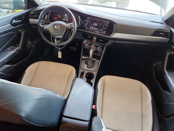 2019 VOLKSWAGEN JETTA