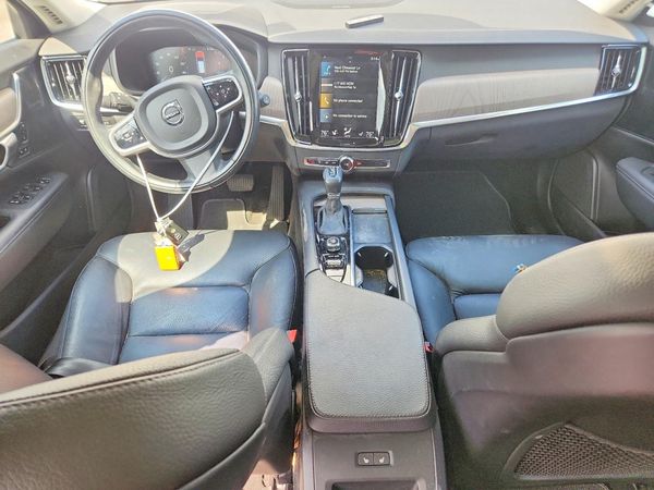 2021 VOLVO V90 CROSS COUNTRY Inscription