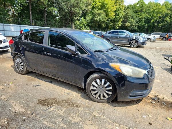 2016 KIA FORTE GL (Middle-Low Grade)