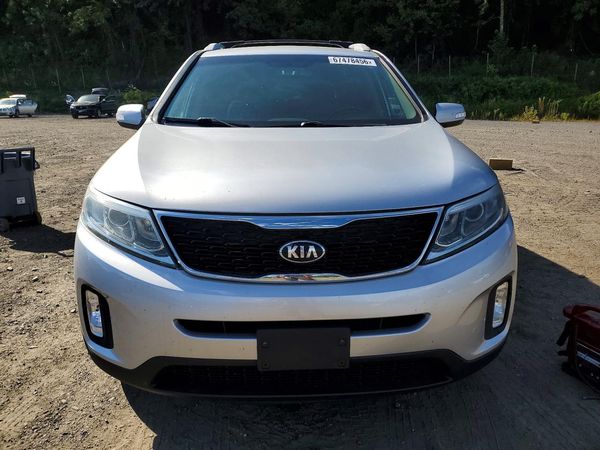 2015 KIA SORENTO GL
