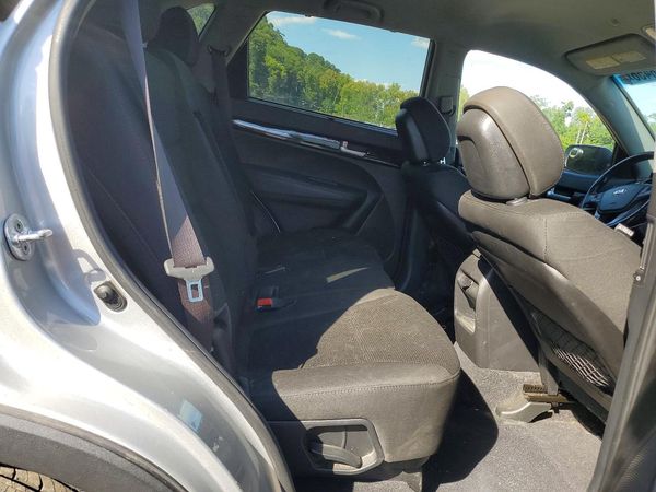 2015 KIA SORENTO GL