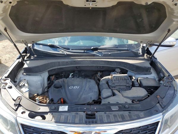 2015 KIA SORENTO GL