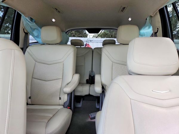 2021 CADILLAC XT6