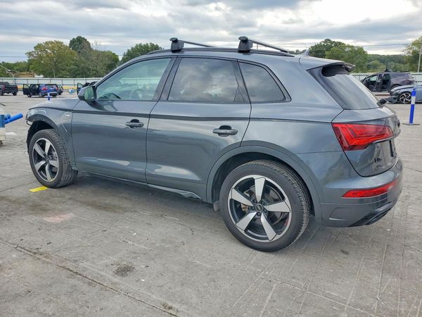 2022 AUDI Q5