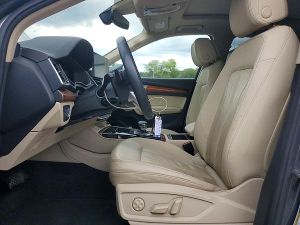 2022 AUDI Q5