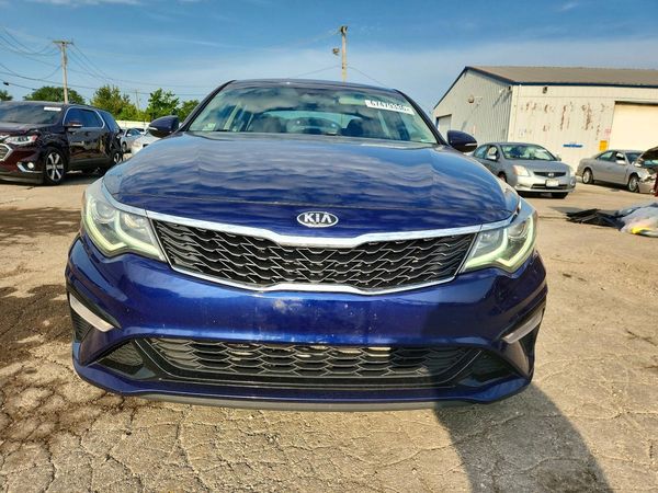 2019 KIA OPTIMA LX, S