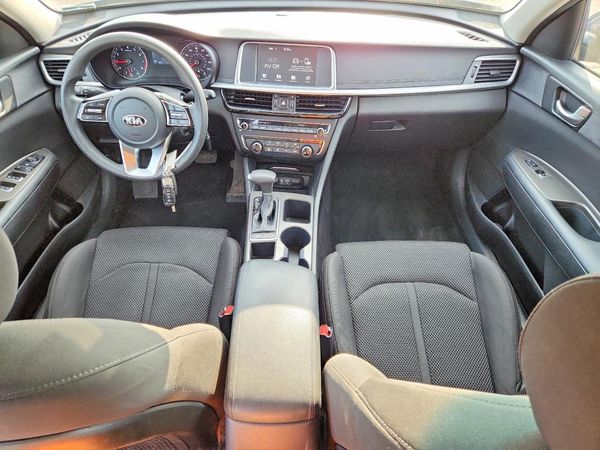 2019 KIA OPTIMA LX, S