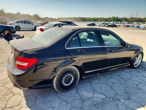 2013 MERCEDES-BENZ C C300