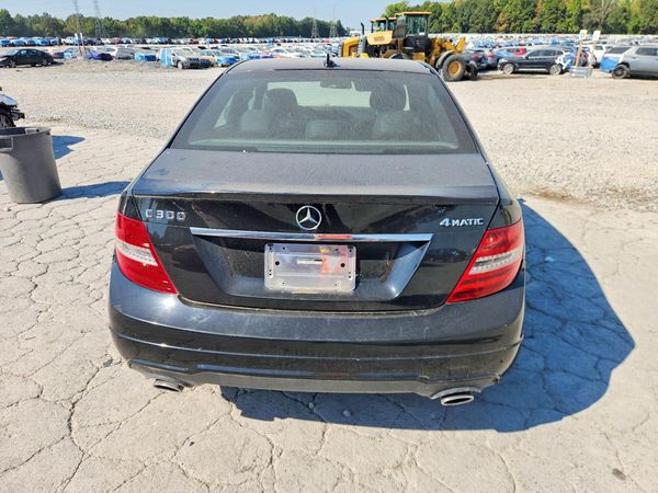 2013 MERCEDES-BENZ C C300