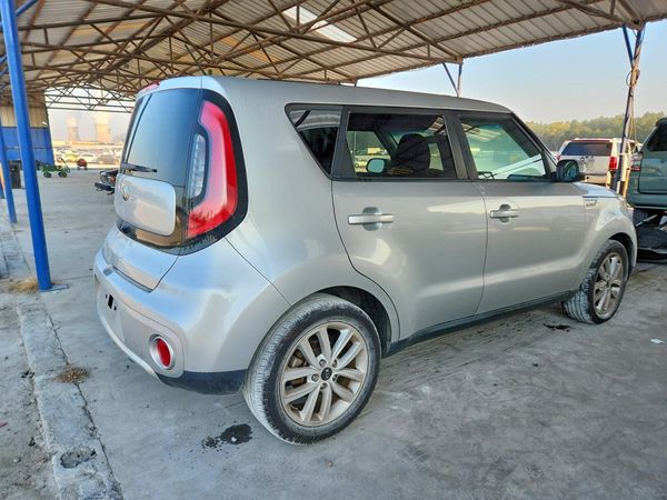 2018 KIA SOUL