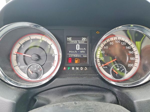 2015 DODGE GRAND CARAVAN Crew