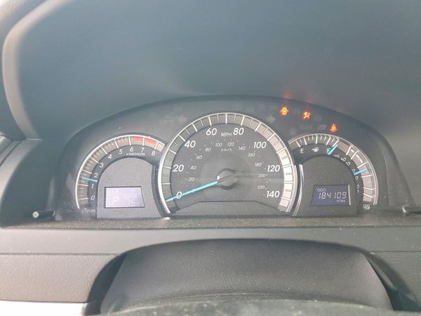 2013 TOYOTA CAMRY