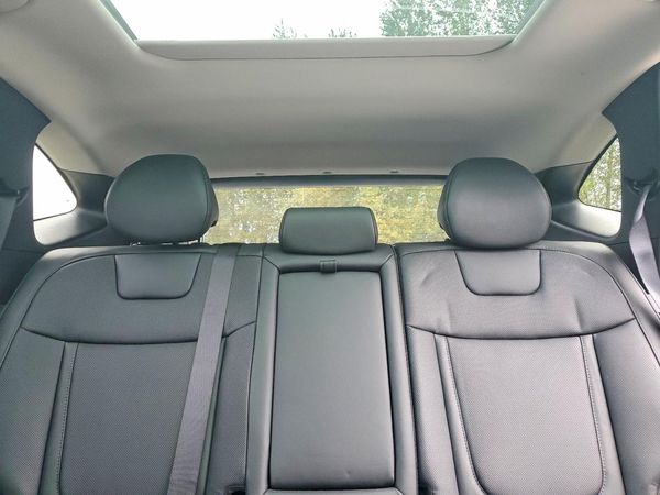 2026 HYUNDAI TUCSON Limited, Night — SUVN