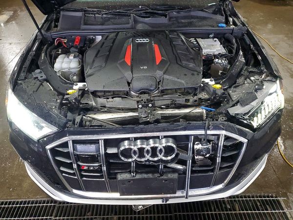 2020 AUDI SQ7 quattro Premium Plus