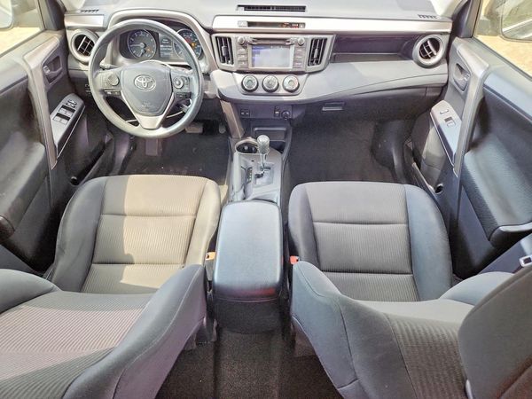 2018 TOYOTA RAV4 LE