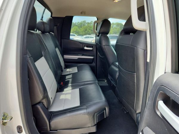 2017 TOYOTA TUNDRA SR/SR5