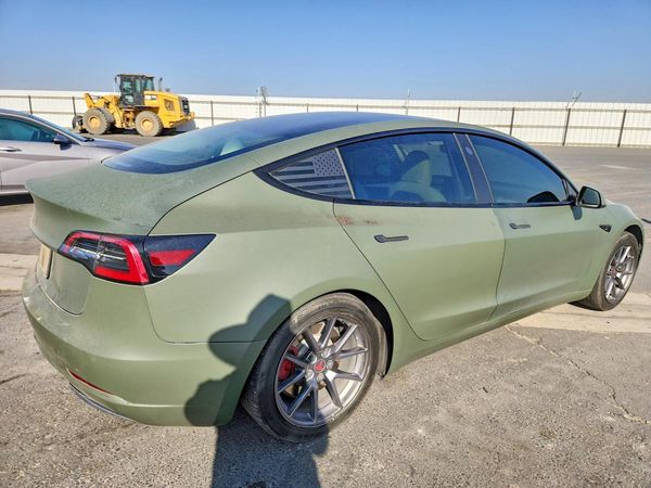 2021 TESLA MODEL 3
