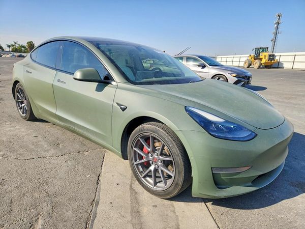 2021 TESLA MODEL 3