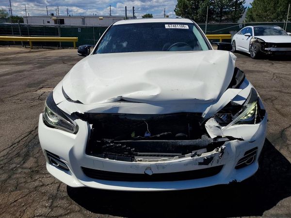 2017 INFINITI Q50