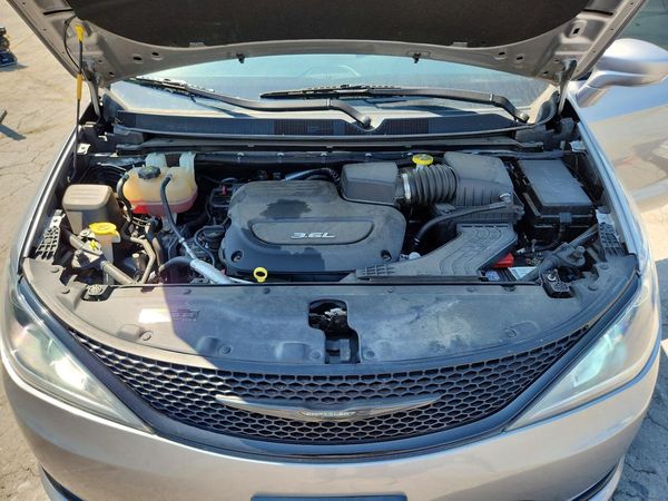 2018 CHRYSLER PACIFICA