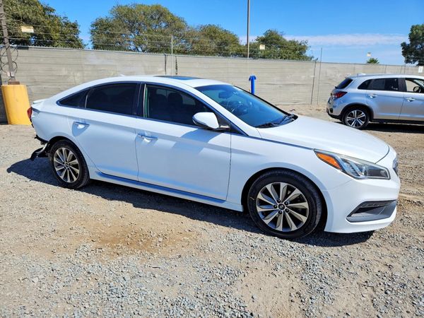 2016 HYUNDAI SONATA