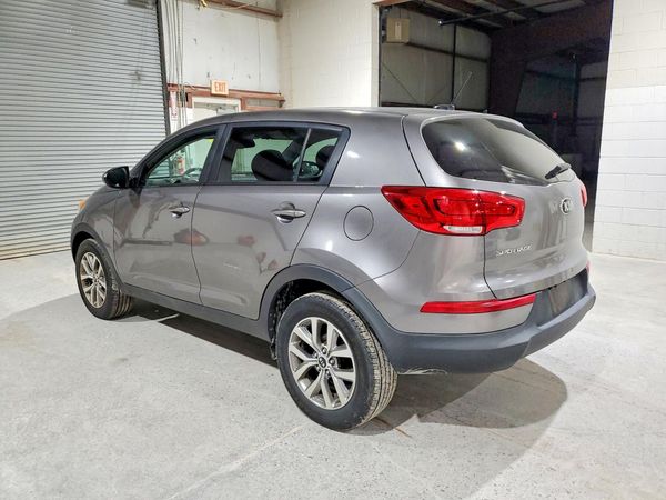 2015 KIA SPORTAGE GL - Middle-low
