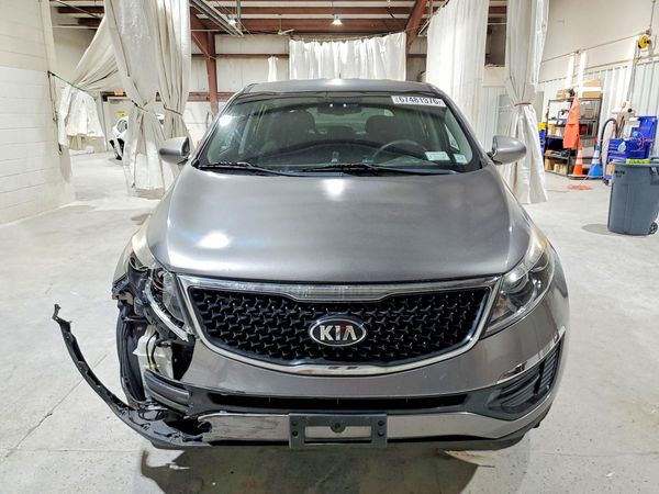 2015 KIA SPORTAGE GL - Middle-low