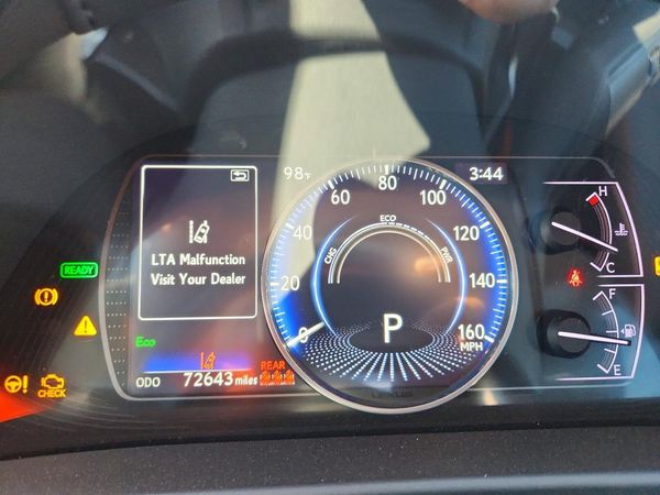 2020 LEXUS ES