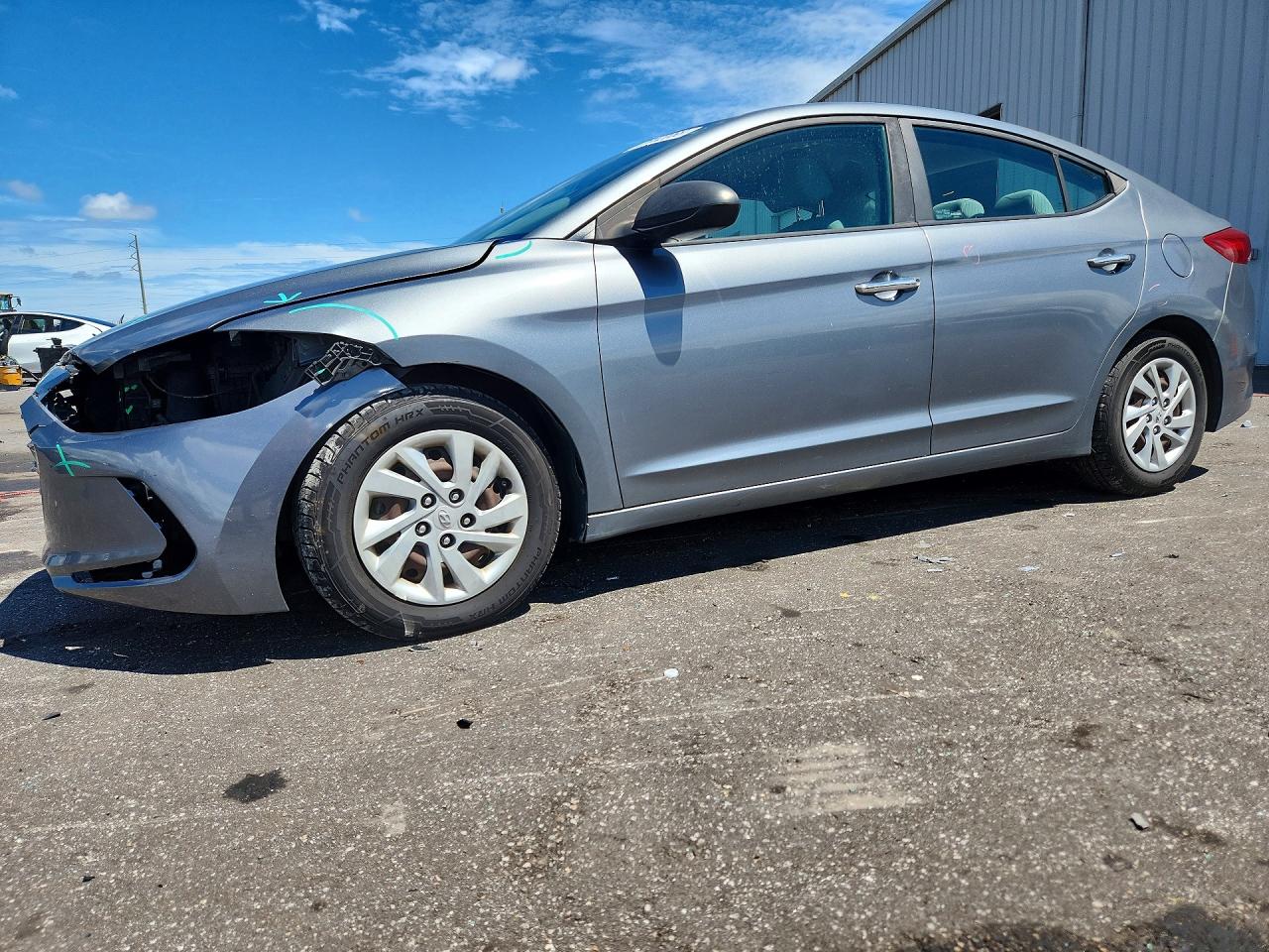 2017 HYUNDAI ELANTRA