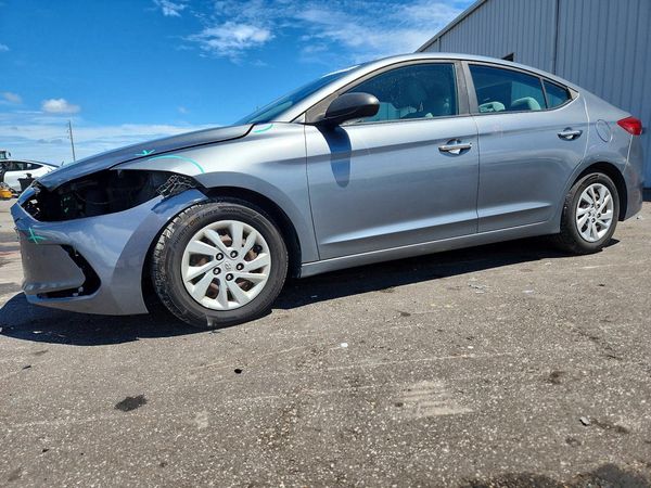 2017 HYUNDAI ELANTRA
