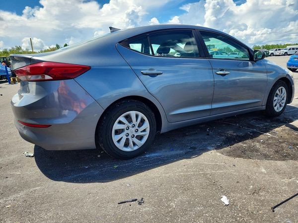 2017 HYUNDAI ELANTRA
