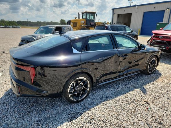2026 KIA K4
