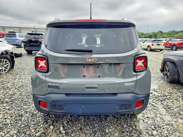 2021 JEEP RENEGADE Latitude