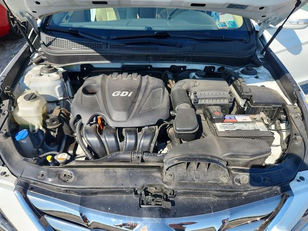 2013 HYUNDAI SONATA