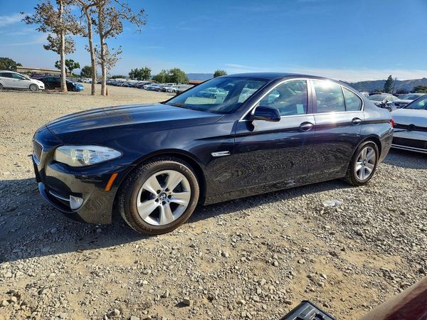 2012 BMW 528 — Front 3/4