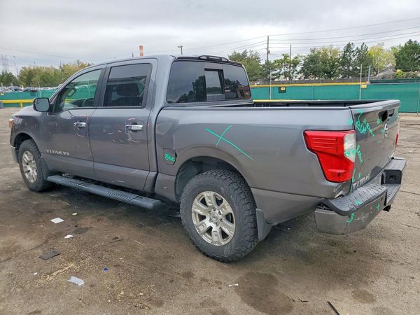 2018 NISSAN TITAN
