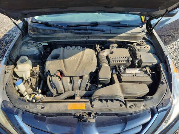 2013 HYUNDAI SONATA GLS/ GLS Popular