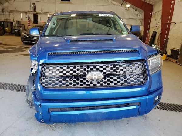 2018 TOYOTA TUNDRA SR/SR5