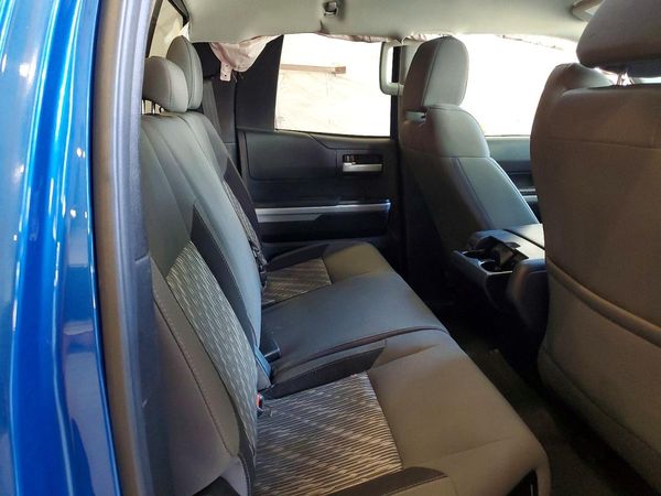 2018 TOYOTA TUNDRA SR/SR5