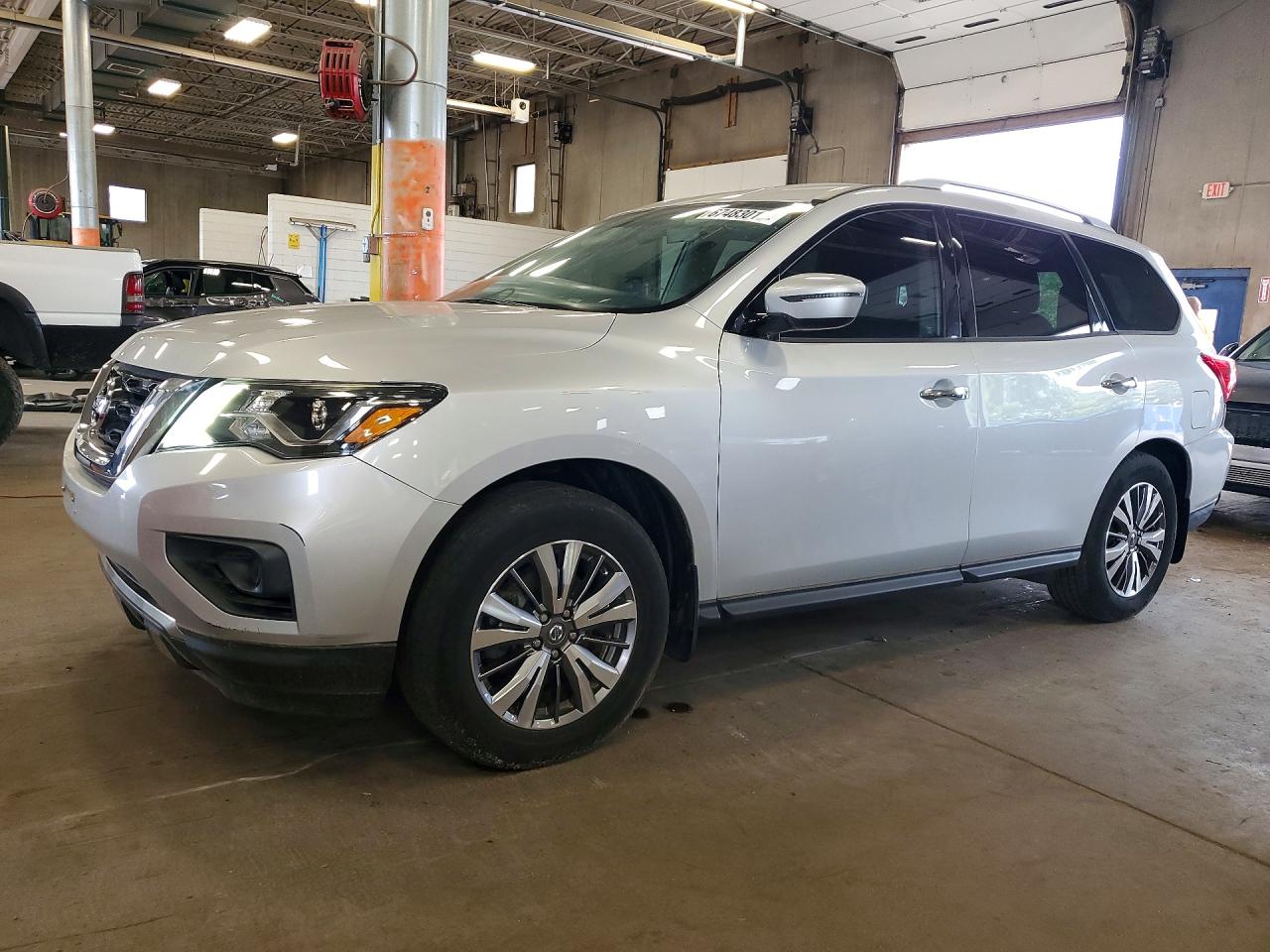 2019 NISSAN PATHFINDER