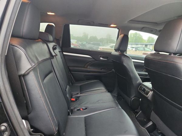 2016 TOYOTA HIGHLANDER Base/Hybrid