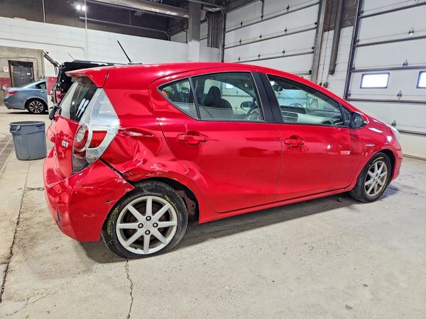 2012 TOYOTA PRIUS
