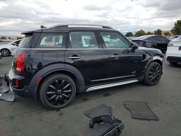 2017 MINI COOPER