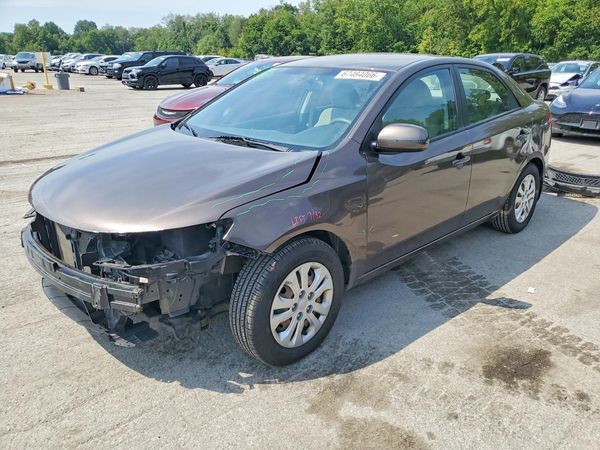 2013 KIA FORTE EX