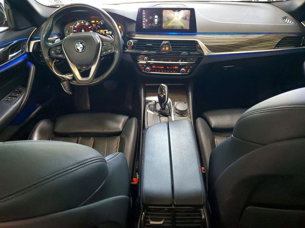 2018 BMW 530 xDrive