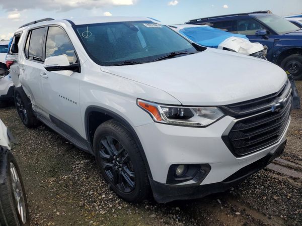 2020 CHEVROLET TRAVERSE RS — Passenger 3/4