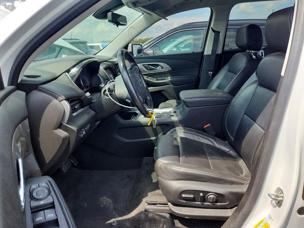 2020 CHEVROLET TRAVERSE RS — DENT