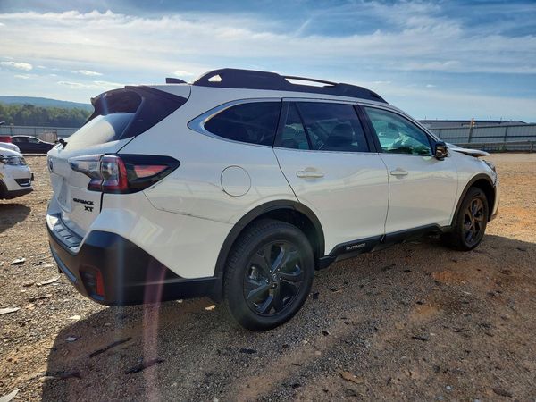 2022 SUBARU OUTBACK