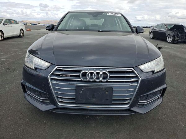 2018 AUDI A4 quattro Premium